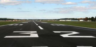 Landasan Pacu Bandara Diperpanjang