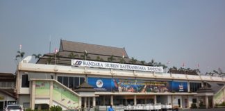 Lampu Penuntun Bandara Husein Sastranegara Padam: Pesawat Tak Bisa Mendarat