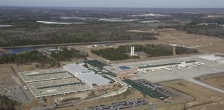 Kisah Bandara di AS yang Punya Kuburan di Landasan