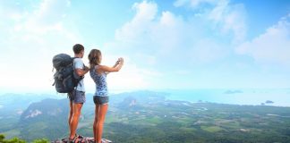 “Traveling” Bareng Pria Bisa Ungkap Kepribadiannya