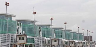 Bandara Unik di Indonesia, Dari Fasilitas Kebun Binatang Hingga di Atas Air