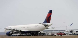 Satu Penumpang Berulah, Bandara Detroit Berstatus Lockdown