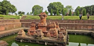 Cagar Budaya Trowulan Terancam Tinggal Kenangan