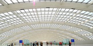 10 Bandara Terindah Dunia