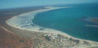 10 Tempat Favorit Tujuan Wisata Alam di Australia