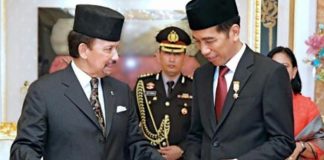Sultan Bolkiah Usulkan Buka Penerbangan Langsung Brunei-RI