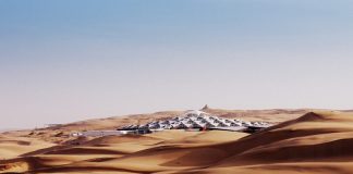 Unik, Hotel Dibangun di Tengah Padang Pasir