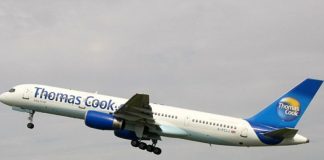 Pesawat Delay 17 Jam karena Asap Rokok