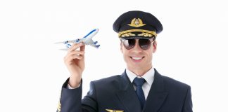 10 Pilot Paling Unik dan Menakjubkan yang Pernah Ada