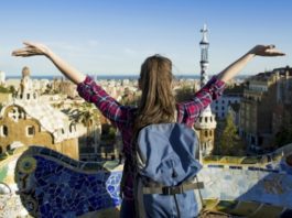 Mau Traveling Satu Harimu Bisa Terwujud? Simak 5 Tipsnya