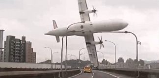 Bendera Setengah Tiang Untuk TransAsia