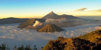 10 Tempat Wisata Terbaik di Indonesia Tahun 2015