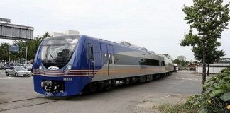 Tamu Asing Tak Kena Macet Dengan Kereta Api Bandara