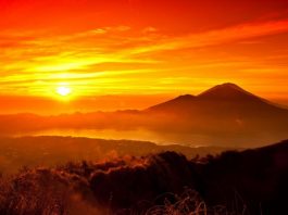 5 Spot Terbaik Untuk Menikmati Sunset