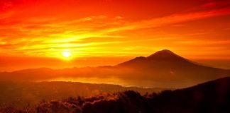 5 Spot Terbaik Untuk Menikmati Sunset