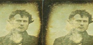 Ini Dia, Sosok Penemu Selfie