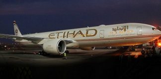 AS Batalkan Larangan Barang Elektronik Untuk Maskapai Etihad