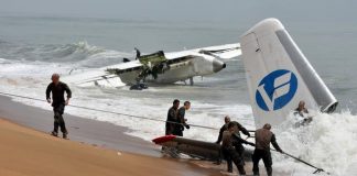Pesawat Kargo Jatuh di Pantai Gading