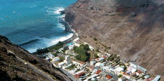 Pulau Cantik Tempat Pengasingan Napoleon Ini Menarik Untuk di Kunjungi