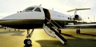 Liburan Pakai Jet Pribadi Yang Sedang Tren