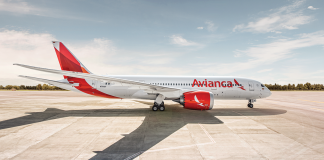 Traveler Dapat Makanan Mengejutkan di Pesawat