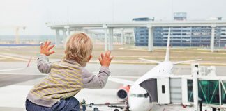Ini Cara Buat Anak Kecil Nyaman di Bandara