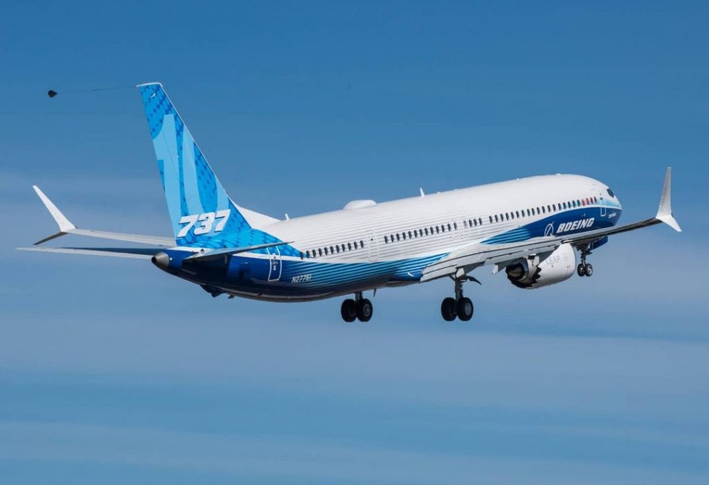 Pada Jumat (18/6) kemarin pesawat Boeing 737-10 MAX telah sukses melaksanakan uj...