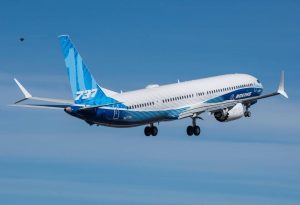 Pada Jumat (18/6) kemarin pesawat Boeing 737-10 MAX telah sukses melaksanakan uj...