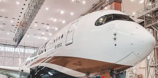 Penampakan pesawat Airbus A350-900 (Msn. 480) pertama pesanan Starlux Airlines
… Penampakan pesawat Airbus A350-900 (Msn. 480) pertama pesanan Starlux Airlines
...