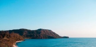Take a moment to sink into the serenity of Paal Beach, Likupang, North Sulawesi…. Take a moment to sink into the serenity of Paal Beach, Likupang, North Sulawesi....