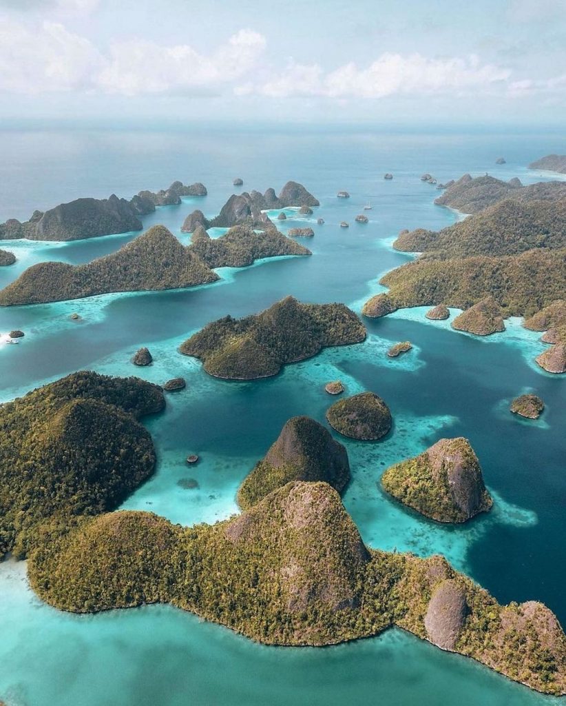 Forget the congested traffics of cities, and discover paradise in Raja Ampat, We...