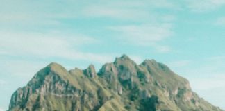 Say hello to Padar Island!
Situated in Komodo National Park, East Nusa Tenggara… Say hello to Padar Island!
Situated in Komodo National Park, East Nusa Tenggara...