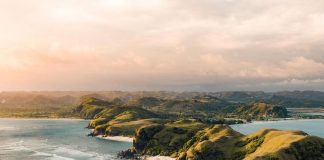 Discover the magical Merese Hill, Lombok, West Nusa Tenggara!
This spectacular … Discover the magical Merese Hill, Lombok, West Nusa Tenggara!This spectacular ...