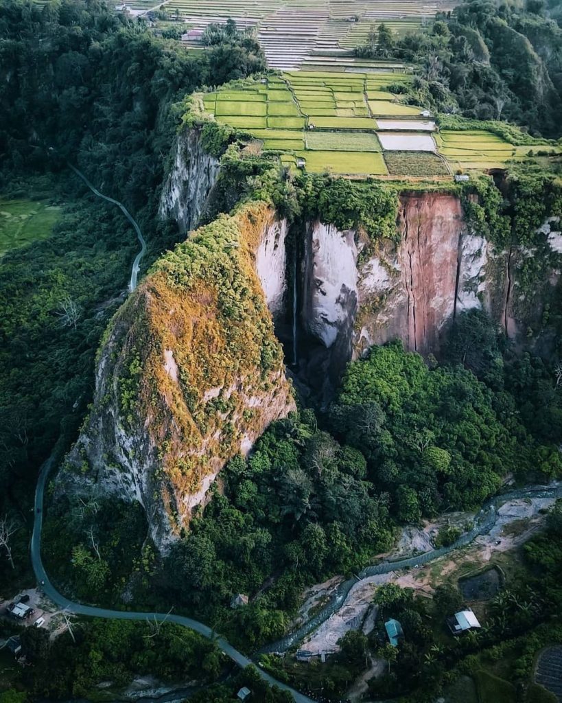 Sianok Anam Suku, West Sumatra, is too good to be true!
This picture captures th...