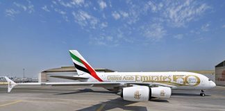 Berikut adalah penampakan pesawat Airbus A380-800 (A6-EVG) milik maskapai Emirat… Berikut adalah penampakan pesawat Airbus A380-800 (A6-EVG) milik maskapai Emirat...