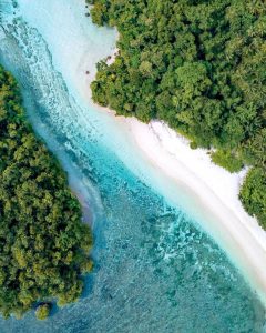 Along the eastern coastline of #MorotaiIsland, #NorthMaluku, lies a marvelous #b...