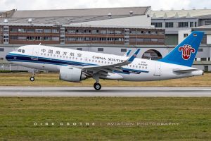Berikut adalah penampakan pesawat Airbus A319Neo (Msn. 10239) pertama pesanan Ch...