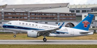 Berikut adalah penampakan pesawat Airbus A319Neo (Msn. 10239) pertama pesanan Ch… Berikut adalah penampakan pesawat Airbus A319Neo (Msn. 10239) pertama pesanan Ch...