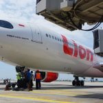 Efektif mulai Sabtu (08/01) kemarin maskapai Lion Air telah mulai mengoperasikan… Efektif mulai Sabtu (08/01) kemarin maskapai Lion Air telah mulai mengoperasikan...