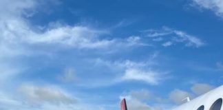 Sebuah pesawat BAe Jetstream 41 (ZS-NRJ) milik maskapai SA Airlink yang sedang m… Sebuah pesawat BAe Jetstream 41 (ZS-NRJ) milik maskapai SA Airlink yang sedang m...