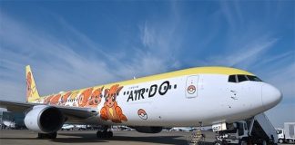 Maskapai Air Do baru – baru ini meluncurkan spesial livery terbaru bertema Pokem… Maskapai Air Do baru - baru ini meluncurkan spesial livery terbaru bertema Pokem...
