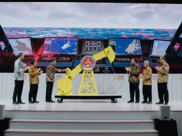 TANTANGAN ENERGI INDONESIA BUTUH SOLUSI MULTI DIMENSI TANTANGAN ENERGI INDONESIA BUTUH SOLUSI MULTI DIMENSI