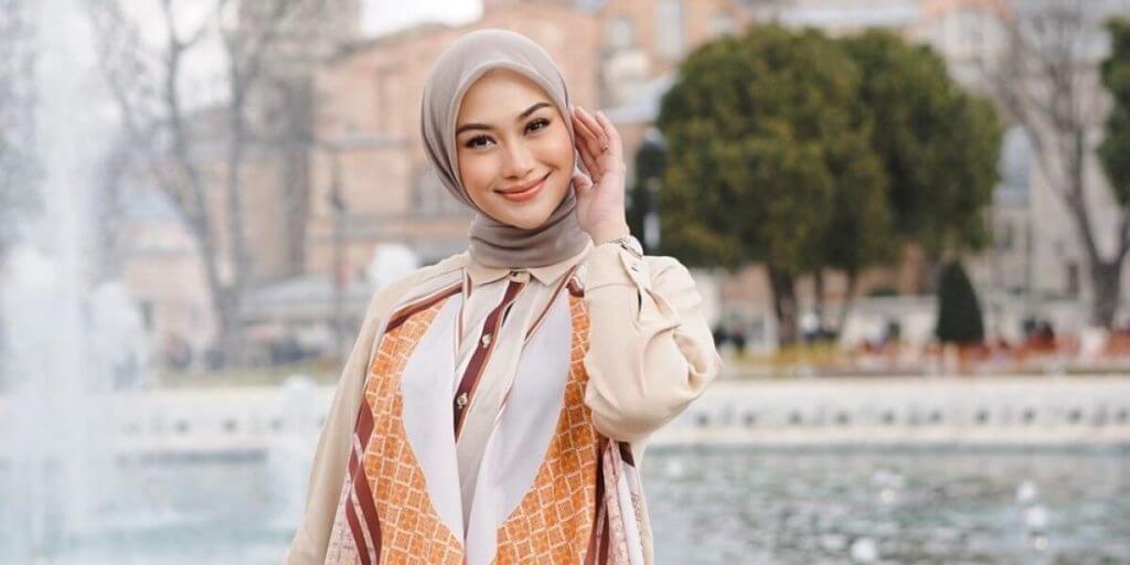Tips Memilih Model Hijab Berdasarkan Bentuk Wajah
