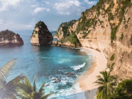As you explore the wonders of #Bali, enjoy a refreshing slow travel by going bey… As you explore the wonders of #Bali, enjoy a refreshing slow travel by going bey...