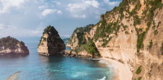 As you explore the wonders of #Bali, enjoy a refreshing slow travel by going bey… As you explore the wonders of #Bali, enjoy a refreshing slow travel by going bey...